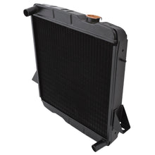 Load image into Gallery viewer, RADIATOR TRIUMPH TR6