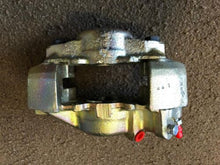 Load image into Gallery viewer, OVERHAUL OF YOUR ORIGINAL BRAKE CALIPERS