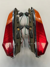 Load image into Gallery viewer, Pair of rear lamps MGB.