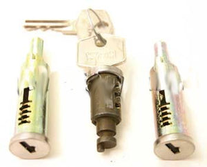 BARREL LOCK SET, DOOR, WITH KEYS(2 pieces)