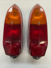 Load image into Gallery viewer, Pair of rear lamps MGB.